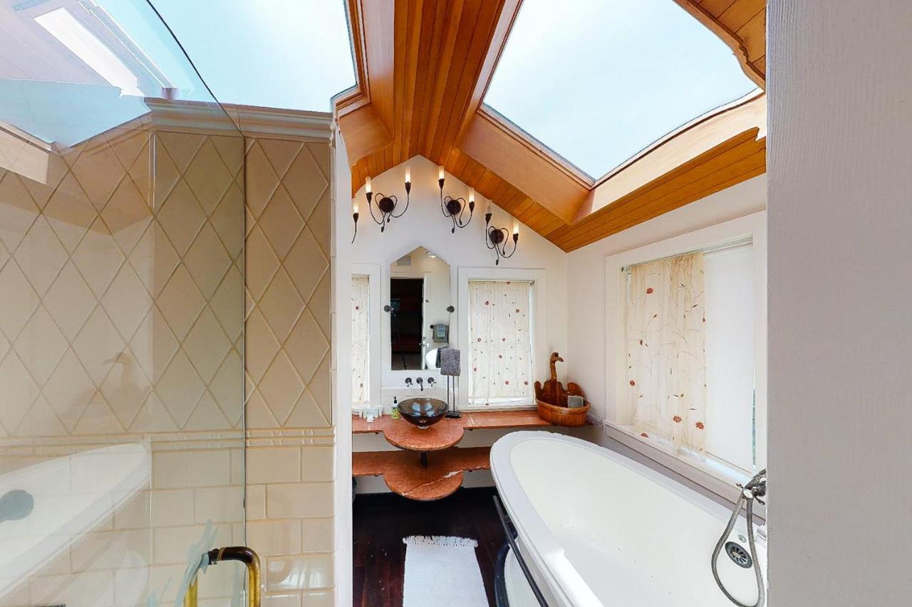 Wecoma Creekside Villa Lincoln City Buitenkant foto