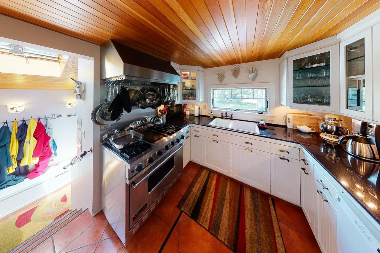Wecoma Creekside Villa Lincoln City Buitenkant foto