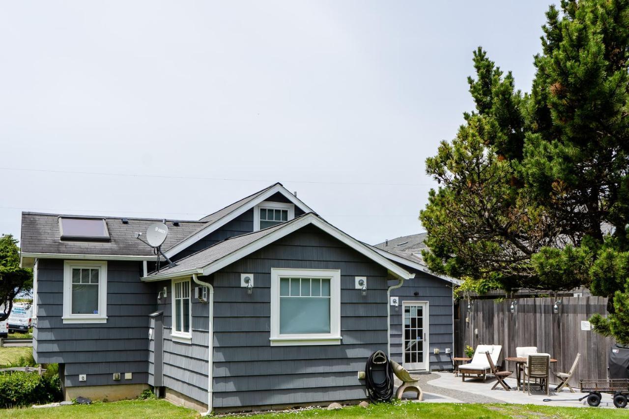 Wecoma Creekside Villa Lincoln City Buitenkant foto