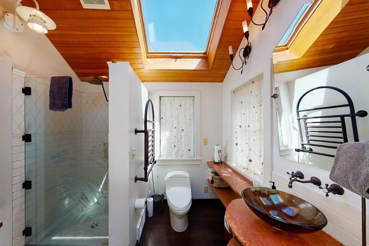 Wecoma Creekside Villa Lincoln City Buitenkant foto
