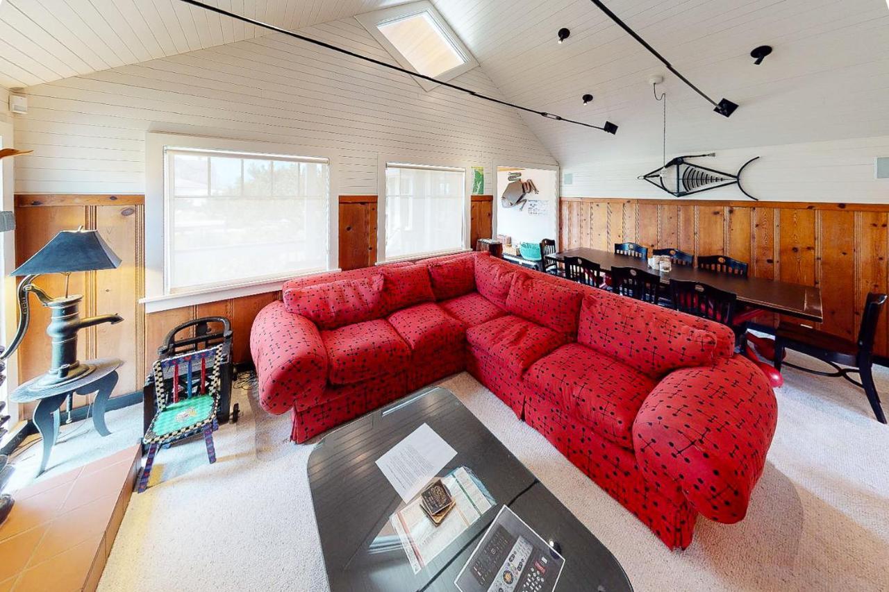 Wecoma Creekside Villa Lincoln City Buitenkant foto