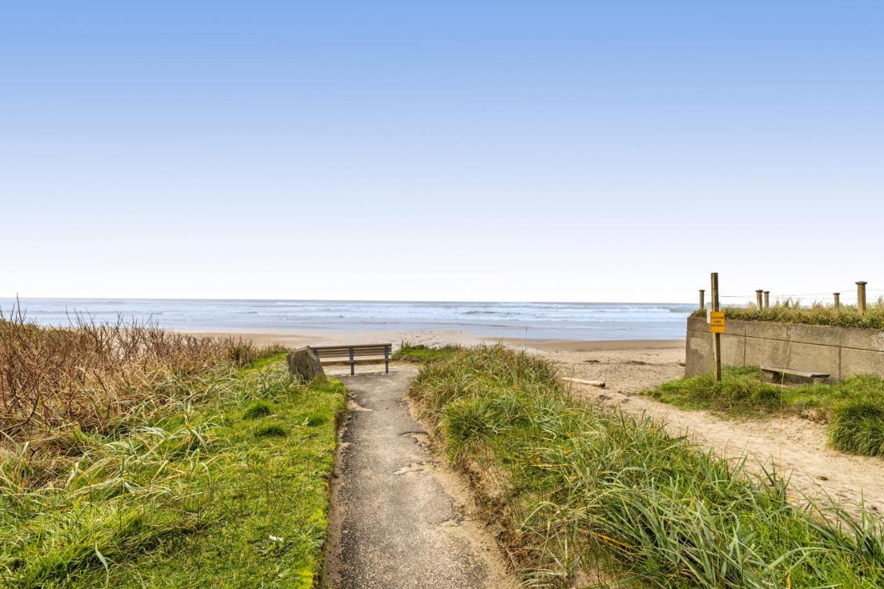 Wecoma Creekside Villa Lincoln City Buitenkant foto